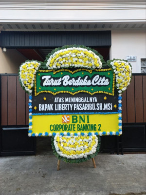 Papan Bunga Duka di Sungai Langkai